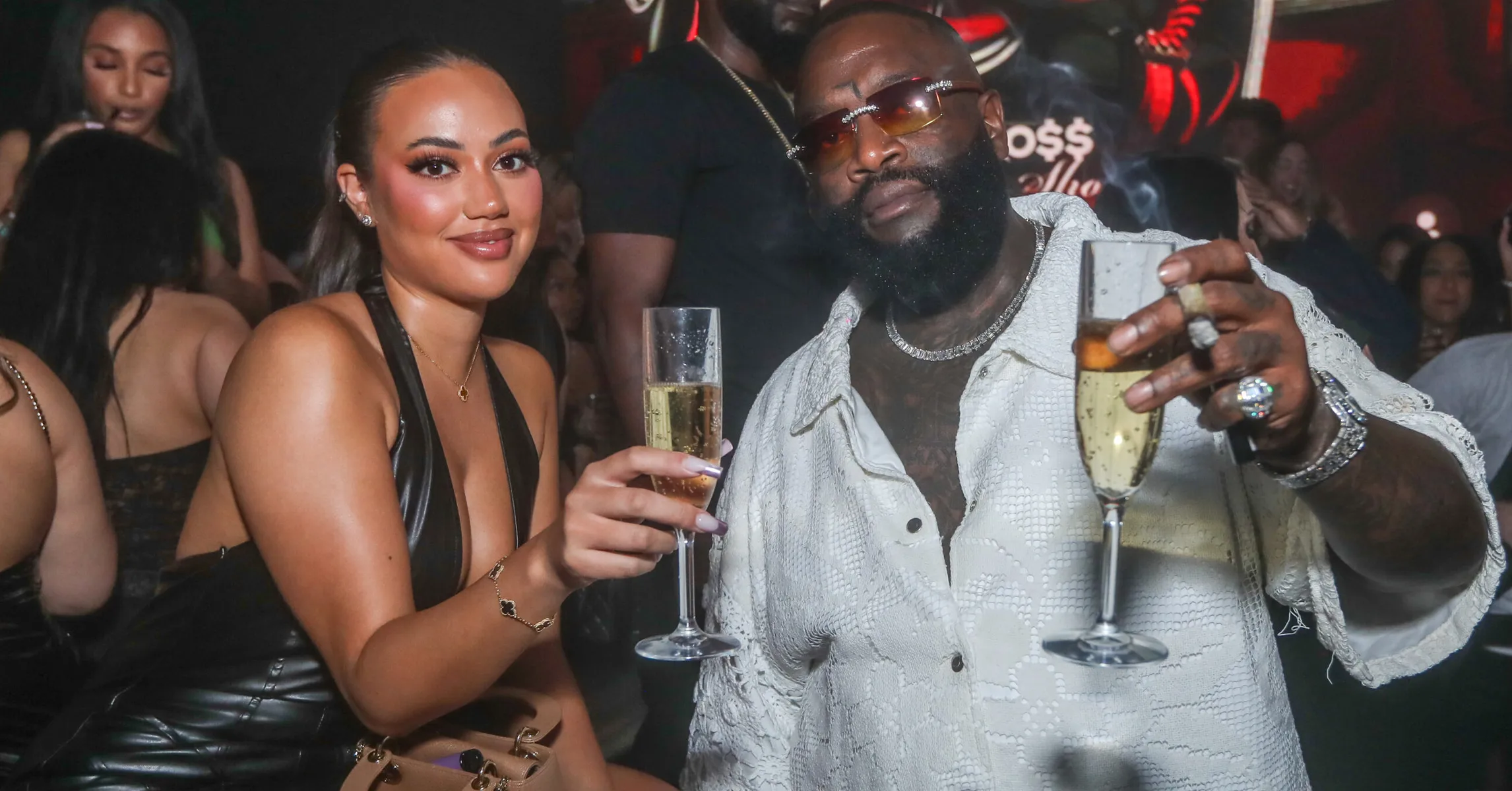 Rick-Ross-Drake-Beef-Diss-Hoodie-Concert-Response-Hip-Hop-News-2582x1575.jpg