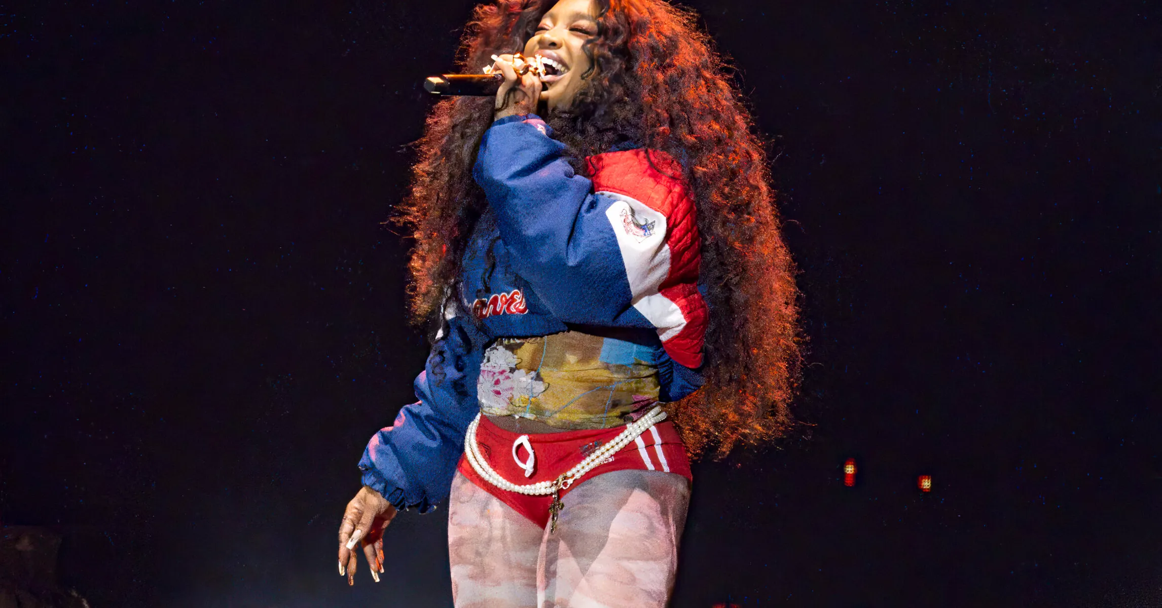 SZA-Songwriters-Award-2362x1575.jpg