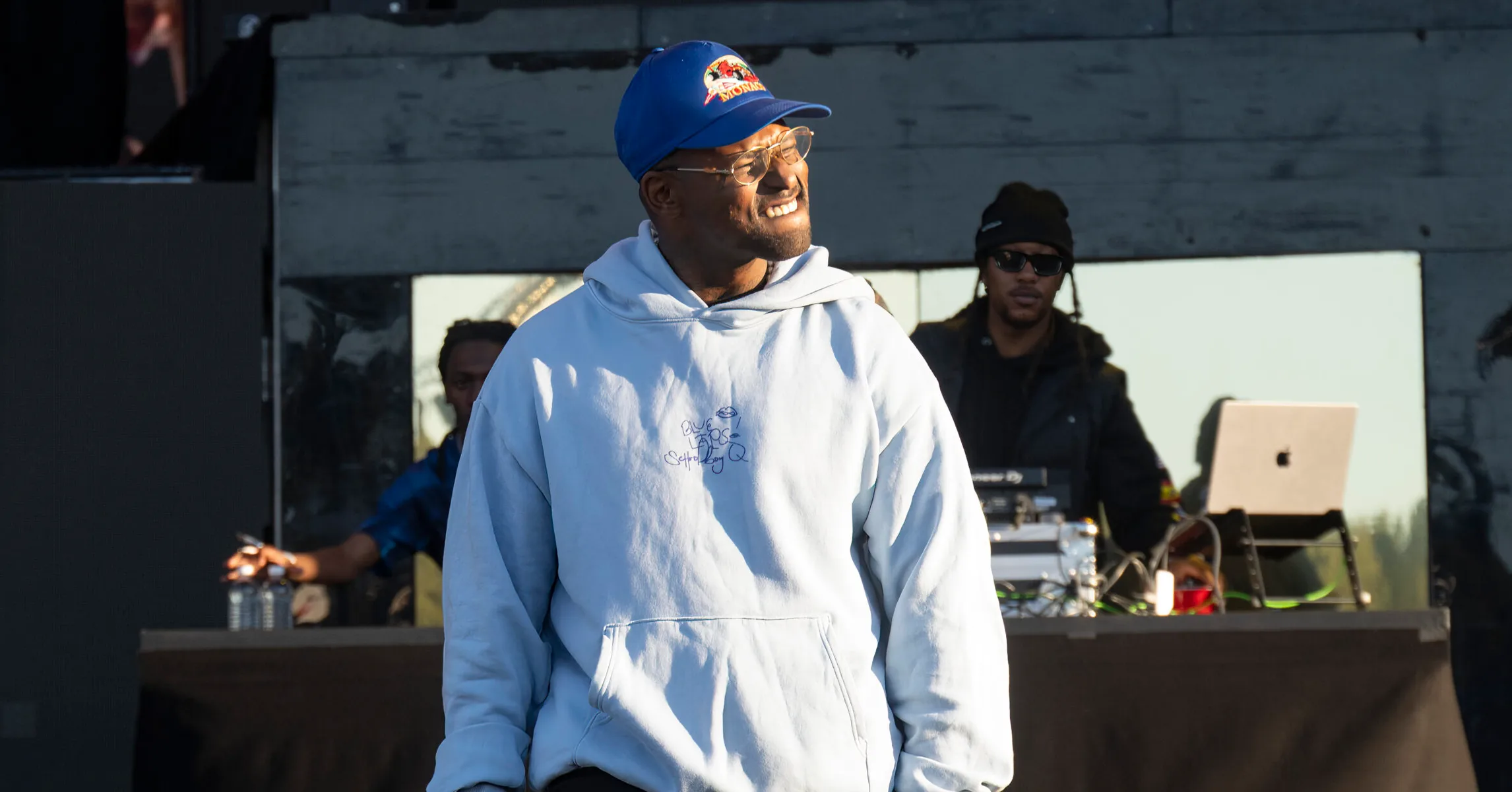 Schoolboy-Q-Vince-Staples-Tweet-2364x1575.jpg