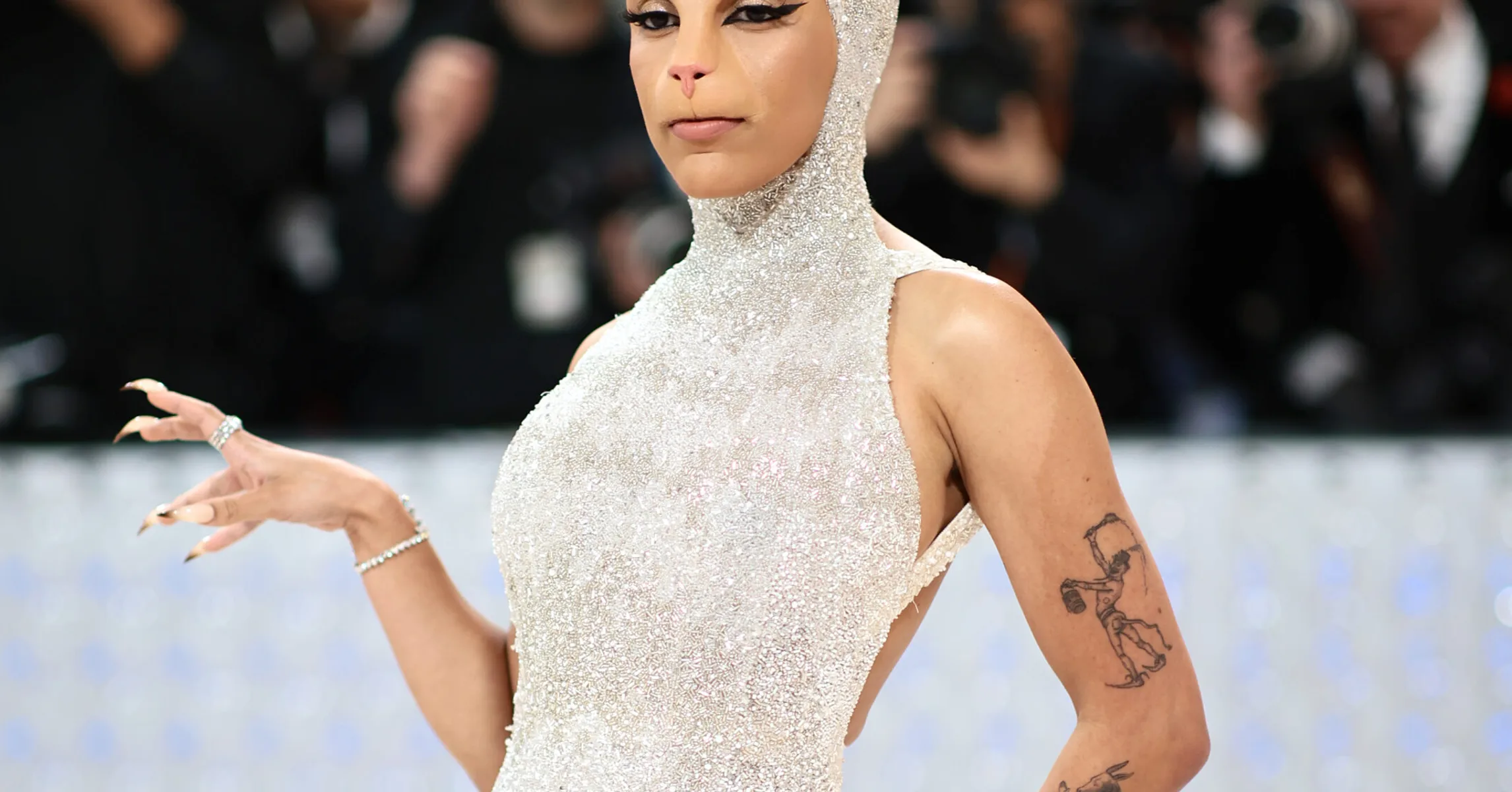 doja-cat-cardi-b-diss-2163x1575.jpg