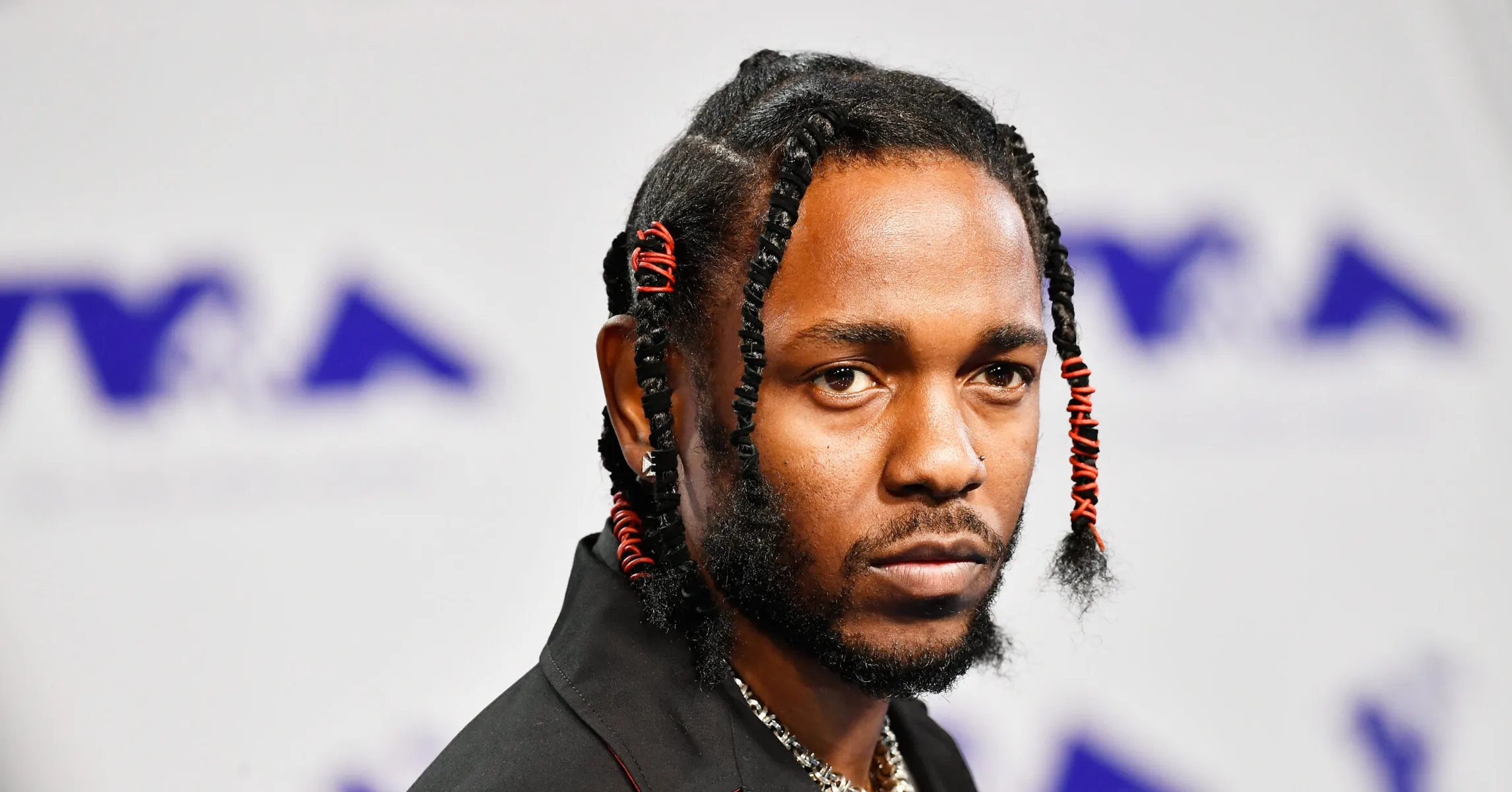 kendrick-lamar-good-kid-maad-city-2363x1575.jpg