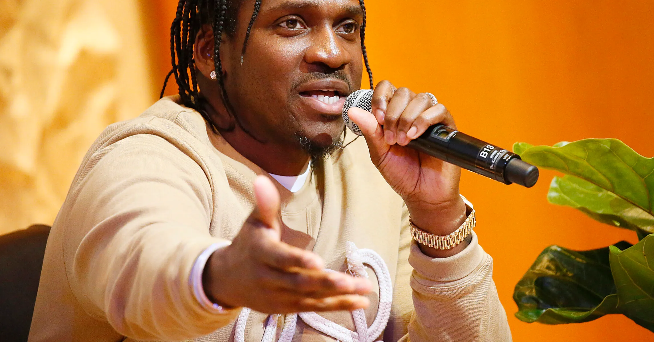 pusha-t-drake-beef-mob-talk-2170x1575.jpg