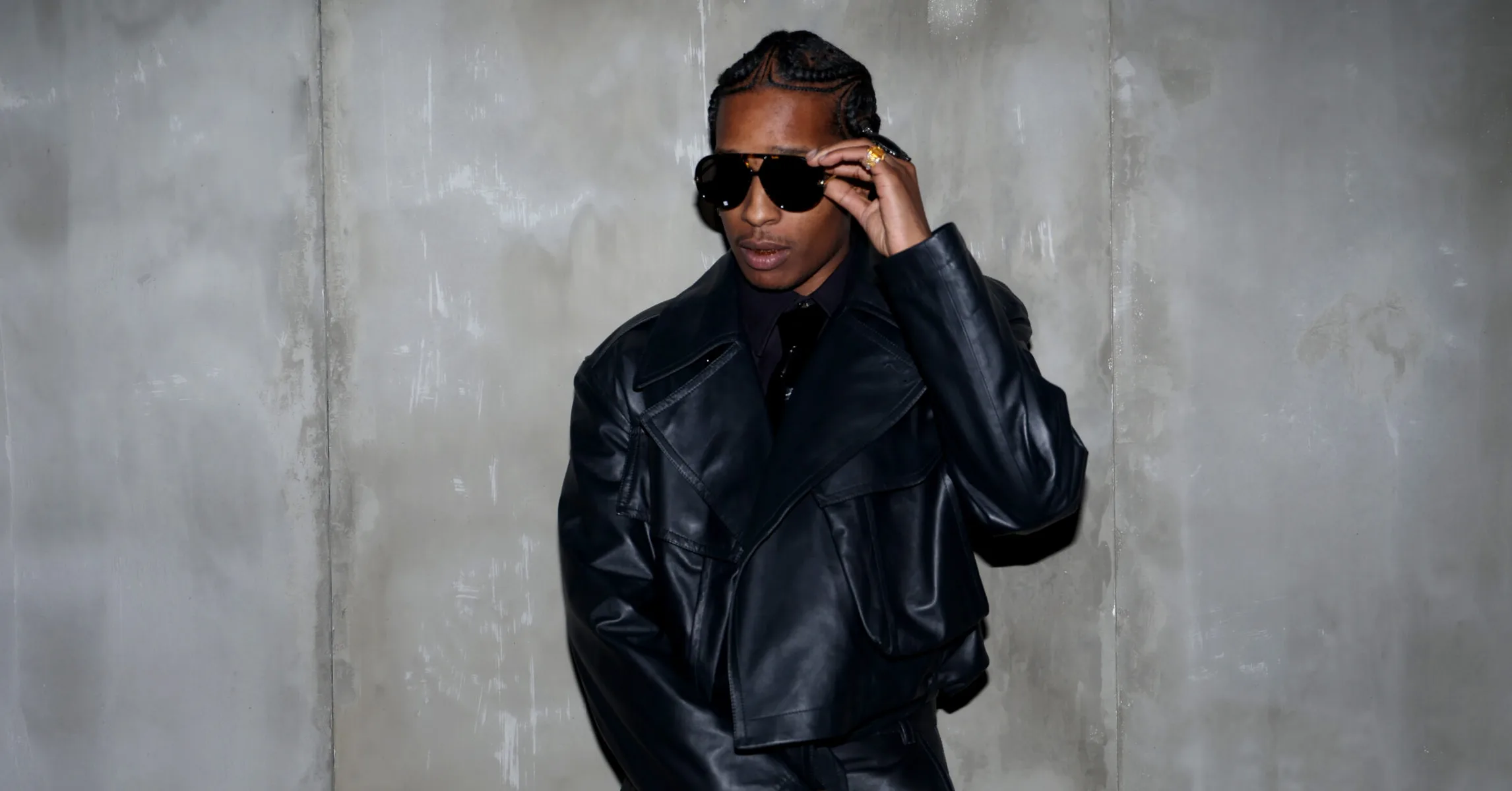 ASAP-Rocky-New-Outfit-Chain-2362x1575.jpg