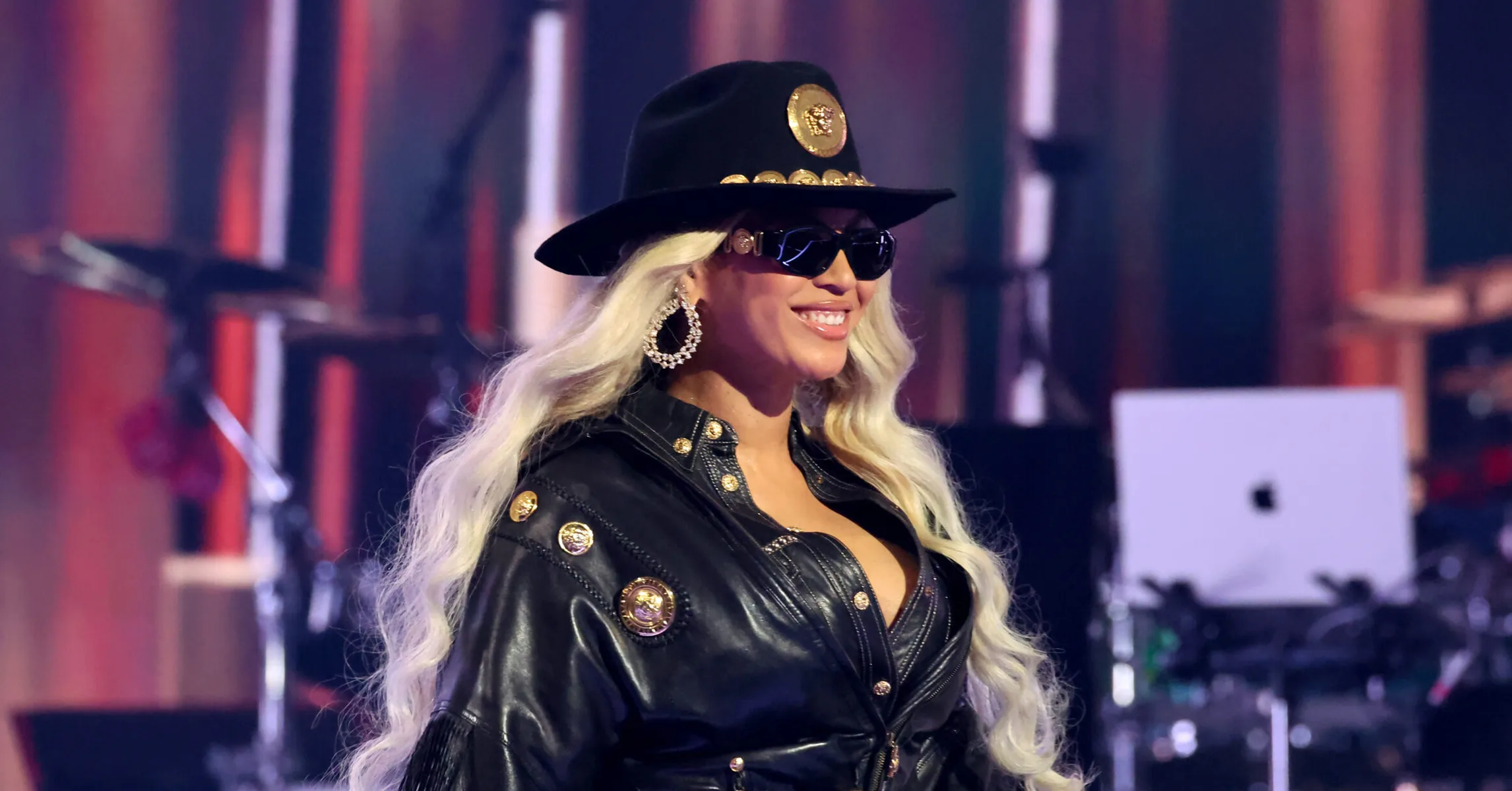 Beyonce-Tour-Rumors-Ticket-2024-Music-News-2362x1575.jpg