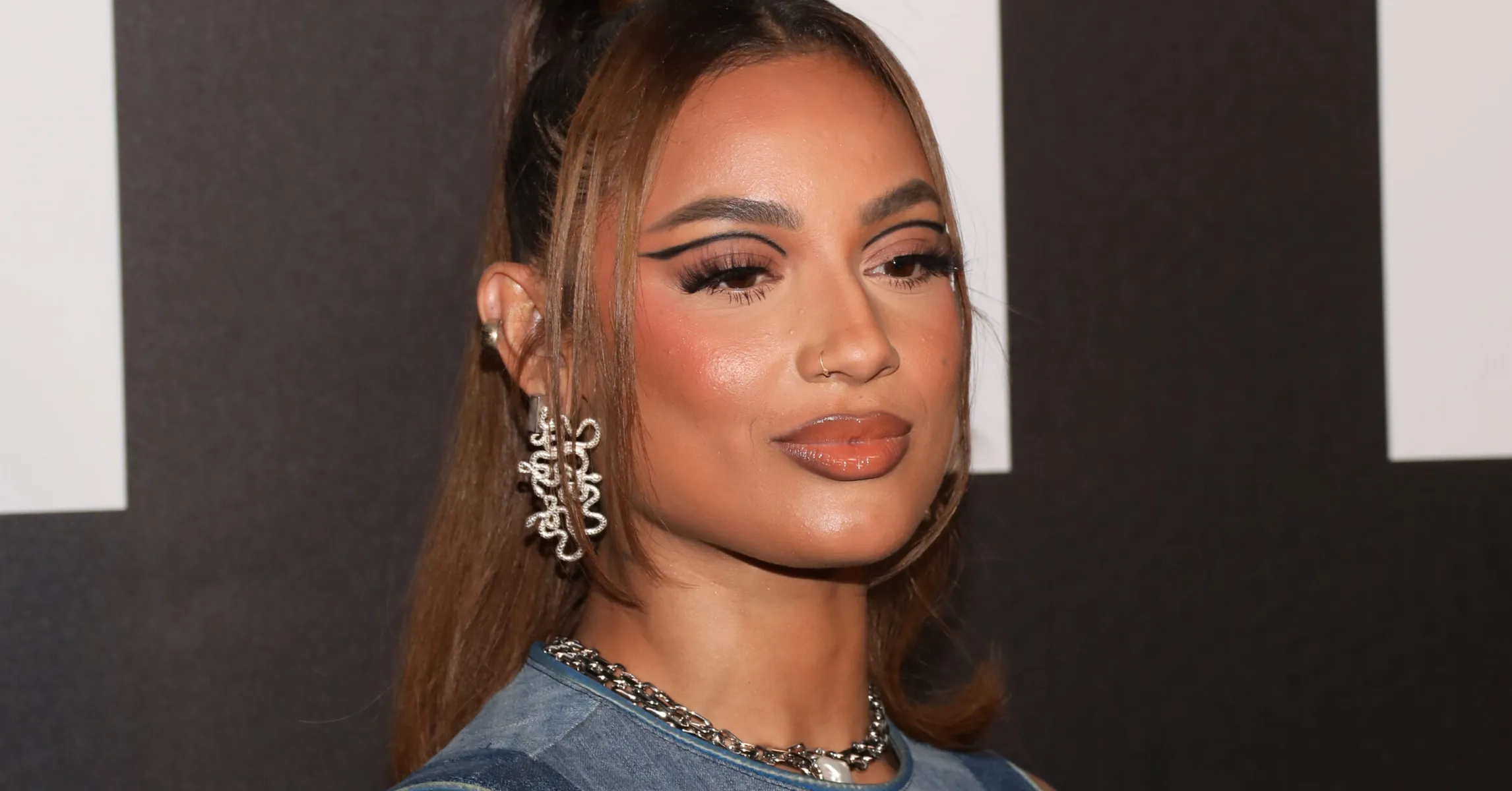 Danileigh-Emotional-Video-2362x1575.jpg