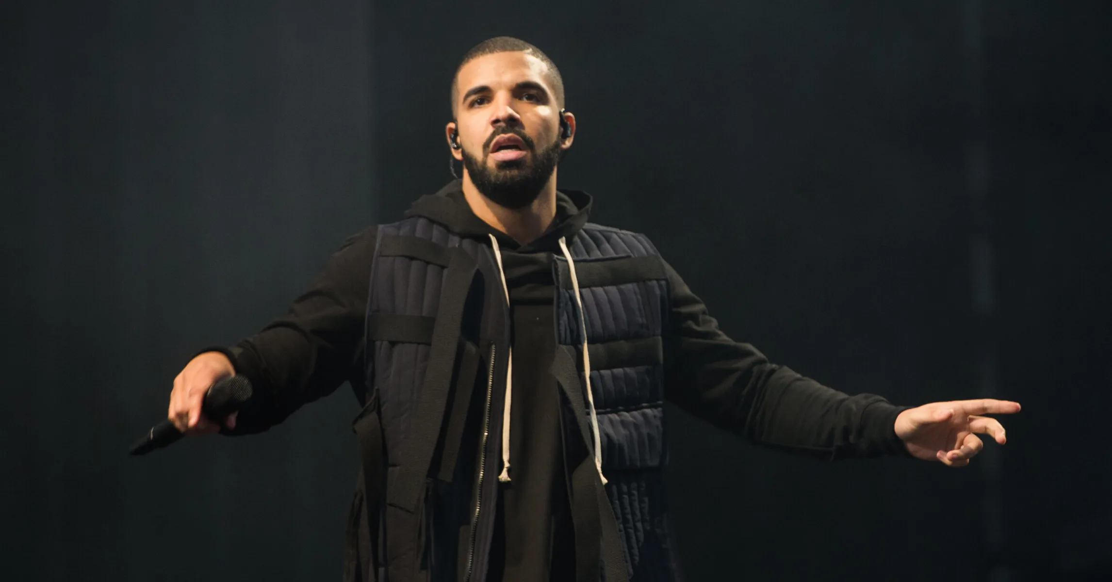 Drake-67-2347x1575.jpg