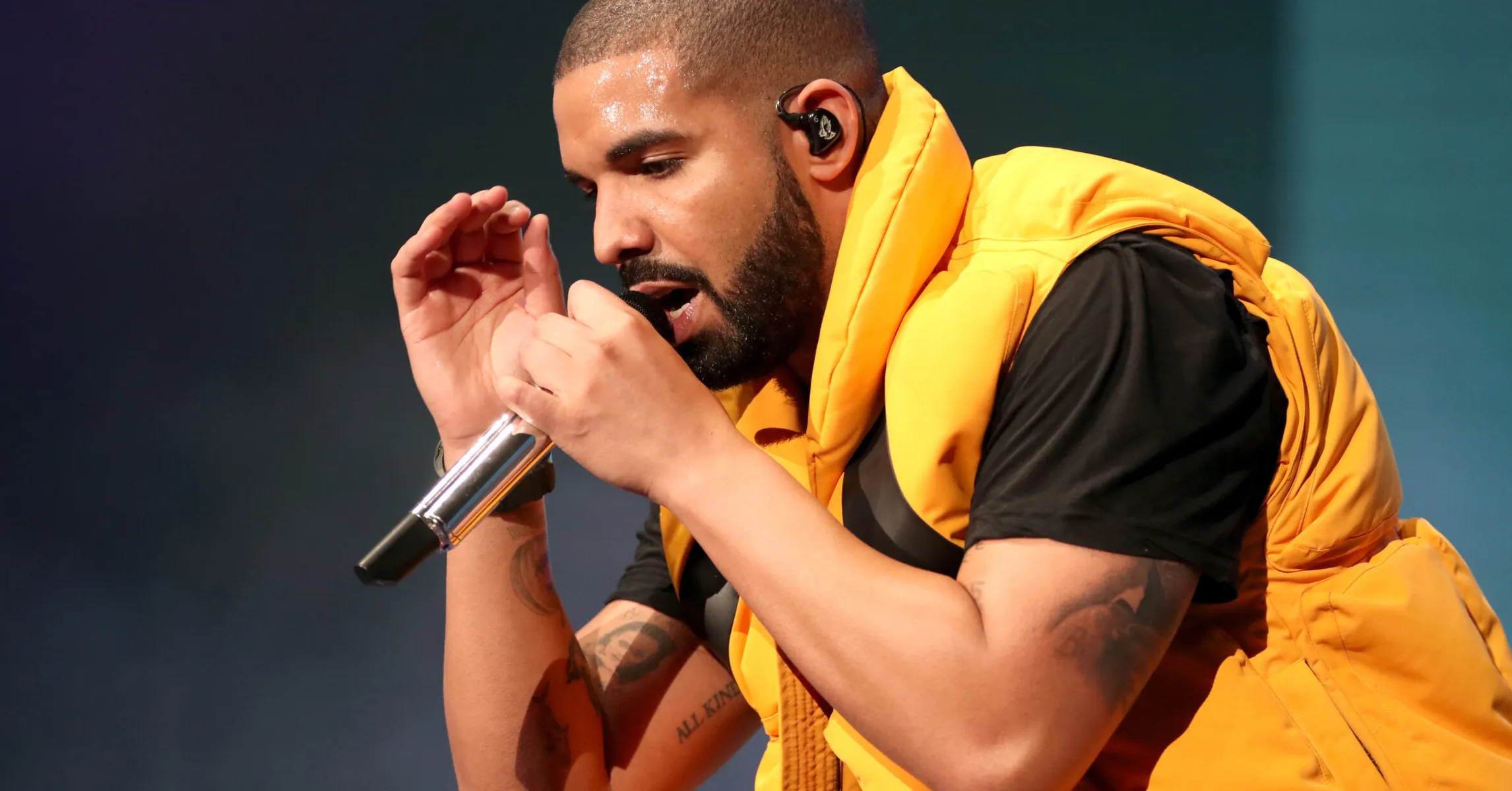Drake-76-2363x1575.jpg