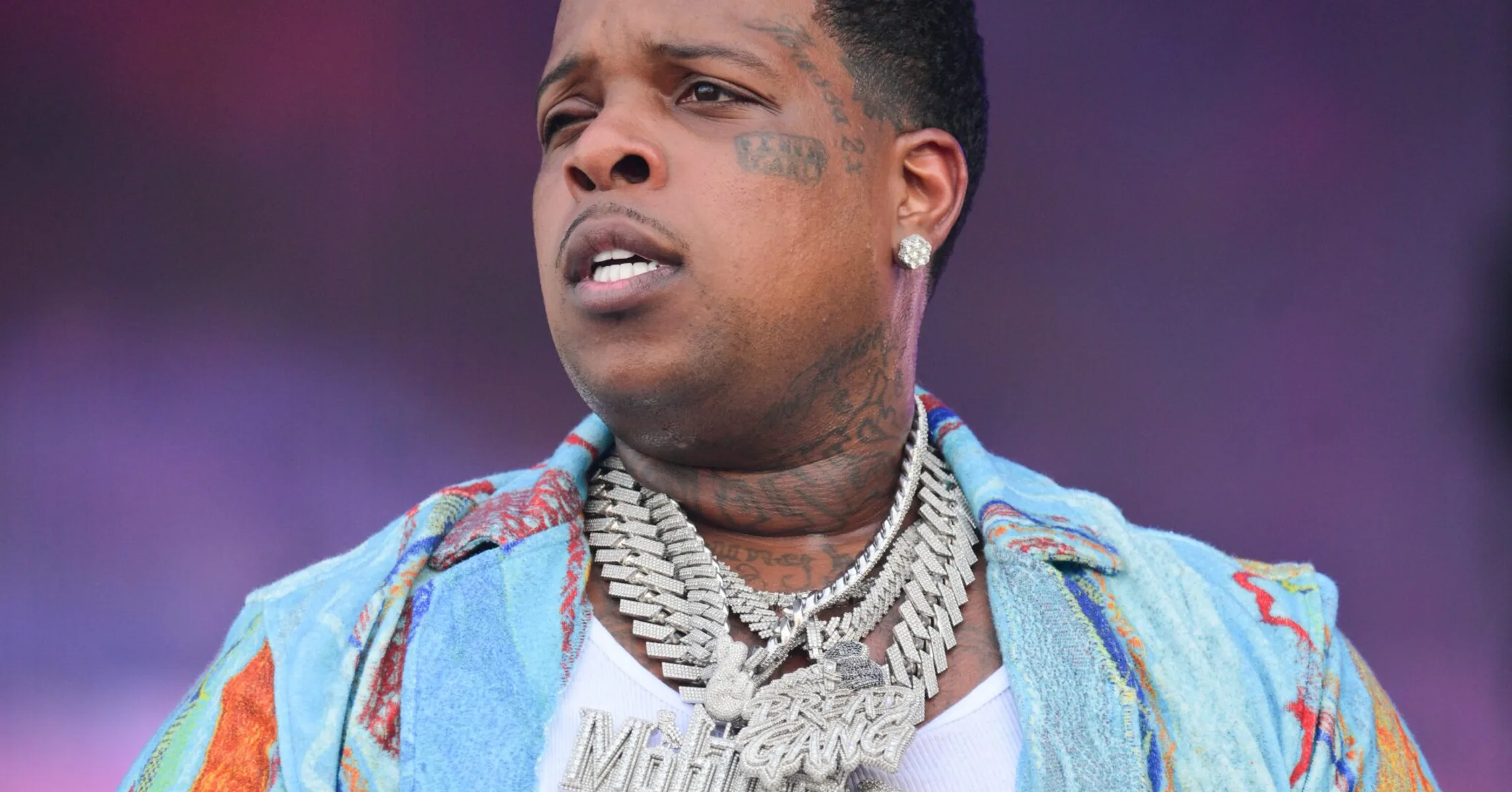 Finesse2tymes-2074x1575.jpg