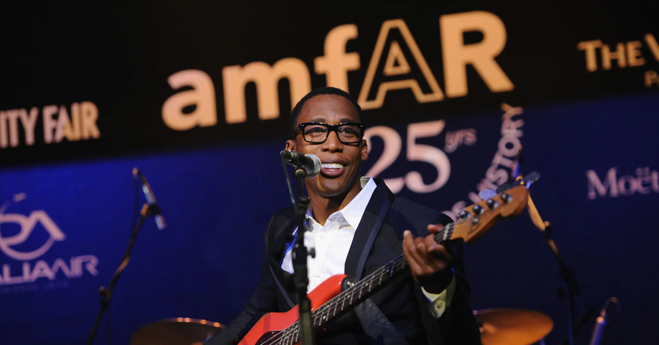 Raphael-Saadiq-2-2365x1575.jpeg