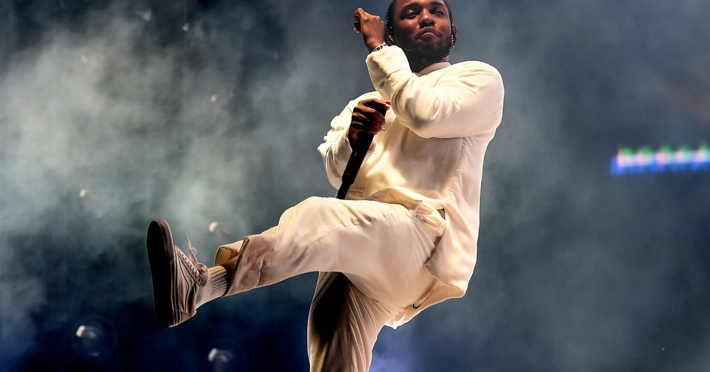 kendrick-lamar-taylor-swift-2277x1575.jpg