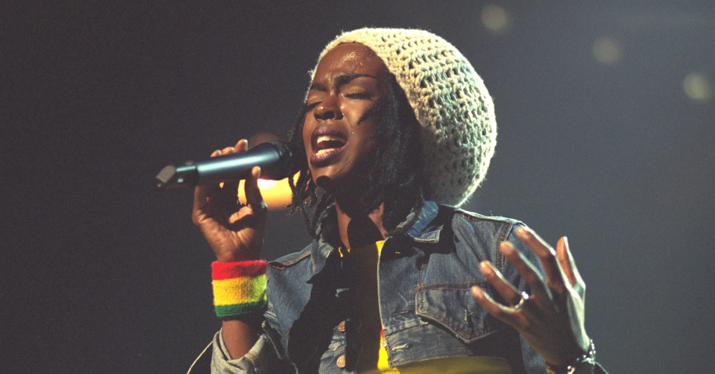 lauryn-hill-apple-music-100-2363x1575.jpg