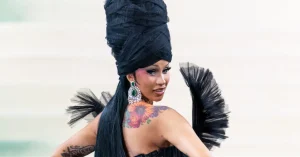 Cardi-B-15-2401x1575.jpg