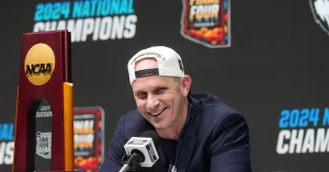 Dan-Hurley-1-2363x1575.jpeg