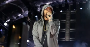 Eminem-Houdini-Streaming-Numbers-2205x1575.jpg