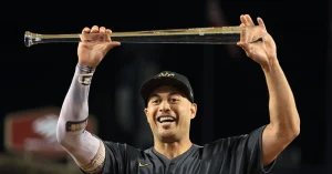 Giancarlo-Stanton-2362x1575.jpeg