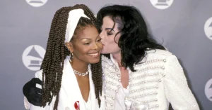 Janet-Jackson-Michael-Jackson-Impersonator-Meet-And-Greet-Concert-Music-News-2210x1575.jpg
