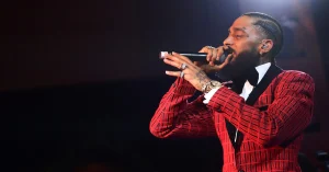 Kendrick-Lamar-Pop-Out-Concert-Nipsey-Hussle-Tribute-Mustard-Hip-Hop-News-2800x1575.jpg