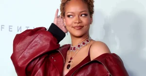 Rihanna-1-2193x1575.jpg