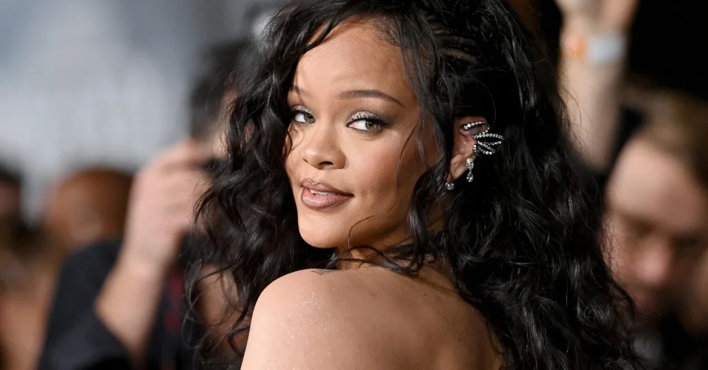 Rihanna-2363x1575.jpg