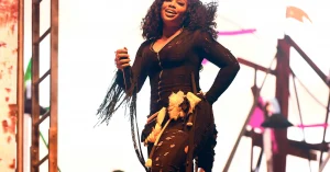 SZA-2-2402x1575.jpg