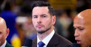 jj-redick-head-coach-2363x1575.jpg