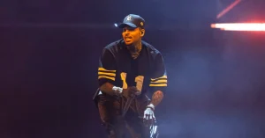 Chris-Brown-6-2205x1575.jpg