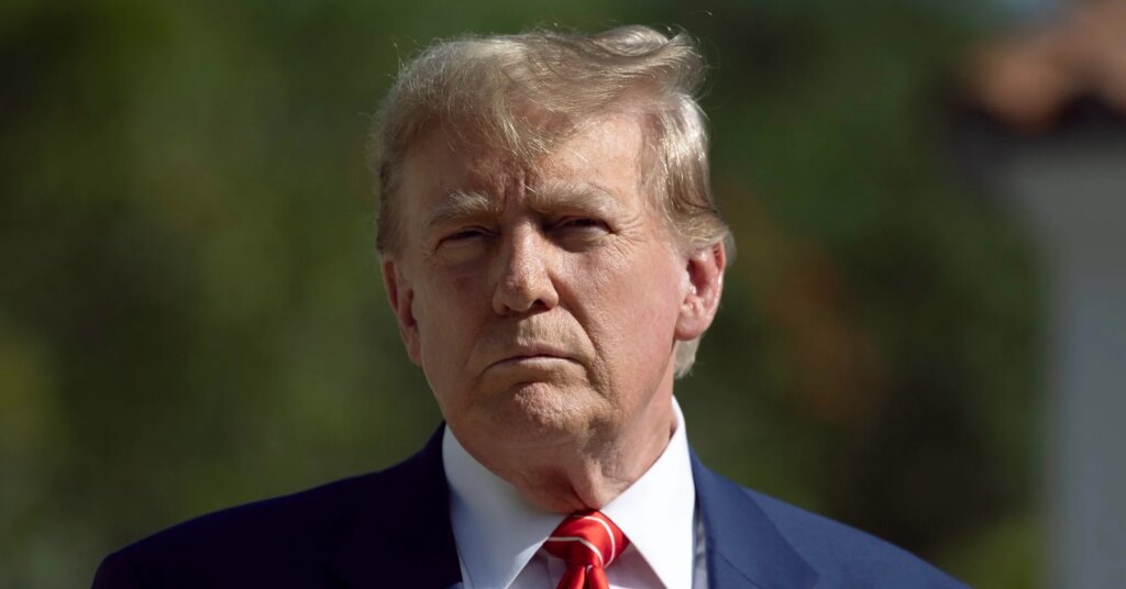 Donald-Trump-2420x1575.jpg
