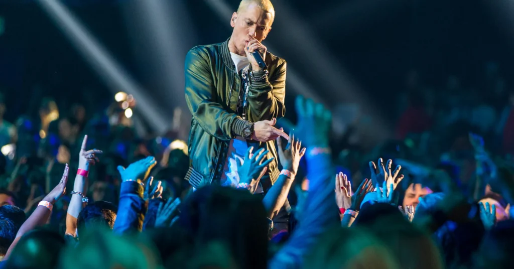 Eminem-Tobey-Music-Video-Teaser-Hip-Hop-News-2262x1575.jpg