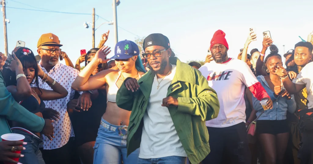 Kendrick-Lamar-Not-Like-Us-Music-Video-Views-Hip-Hop-News-2362x1575.jpg