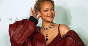 Rihanna-7-2363x1575.jpg