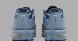 SneakerHeader.001-10.jpeg