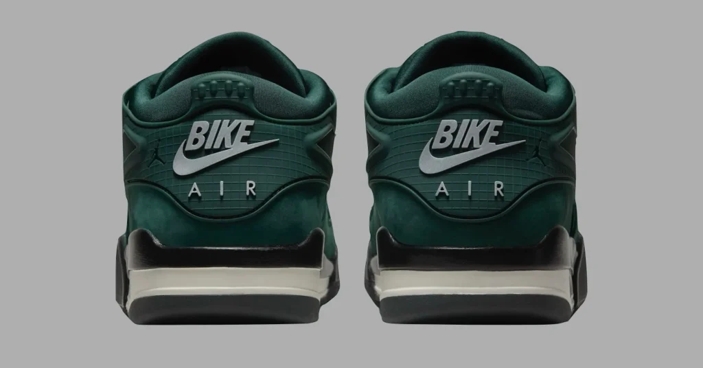 SneakerHeader.001-18.jpeg