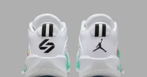 SneakerHeader.001-86.jpeg