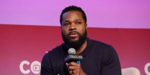 malcolm-jamal-warner-speaks-onstage-at-the-accused-panel-during-the-deadline-contenders-television-event-at-directors-guild-of.jpg
