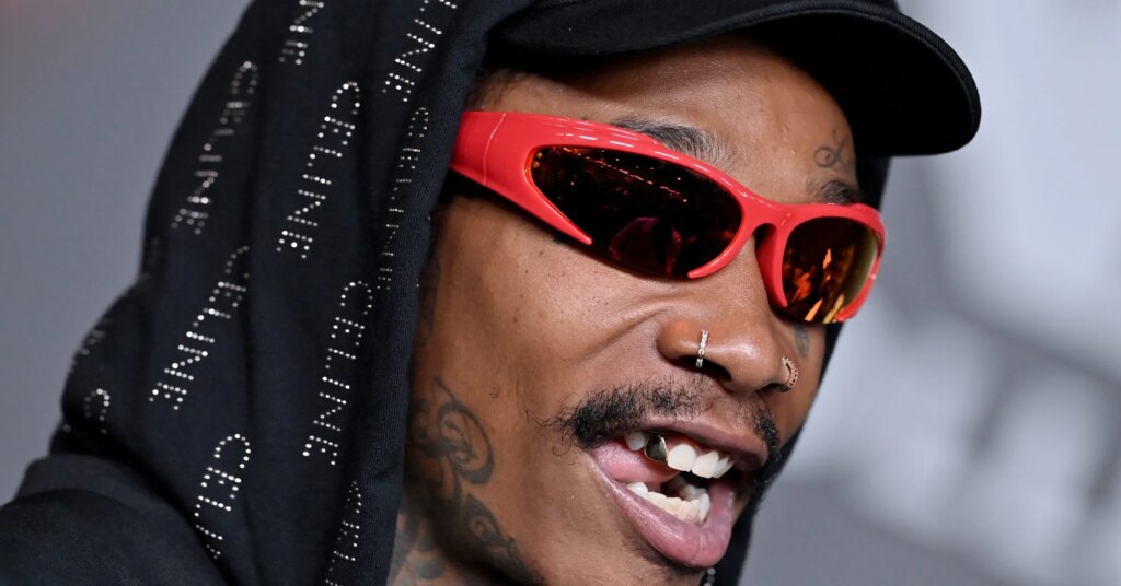wiz-khalifa-romania-apology-2363x1575.jpg