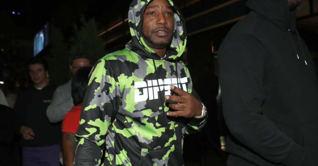 Camron-Bail-Out-Friends-Arrest-Traffic-Stop-Hip-Hop-News-scaled-e1724967017419-2406x1575.jpg