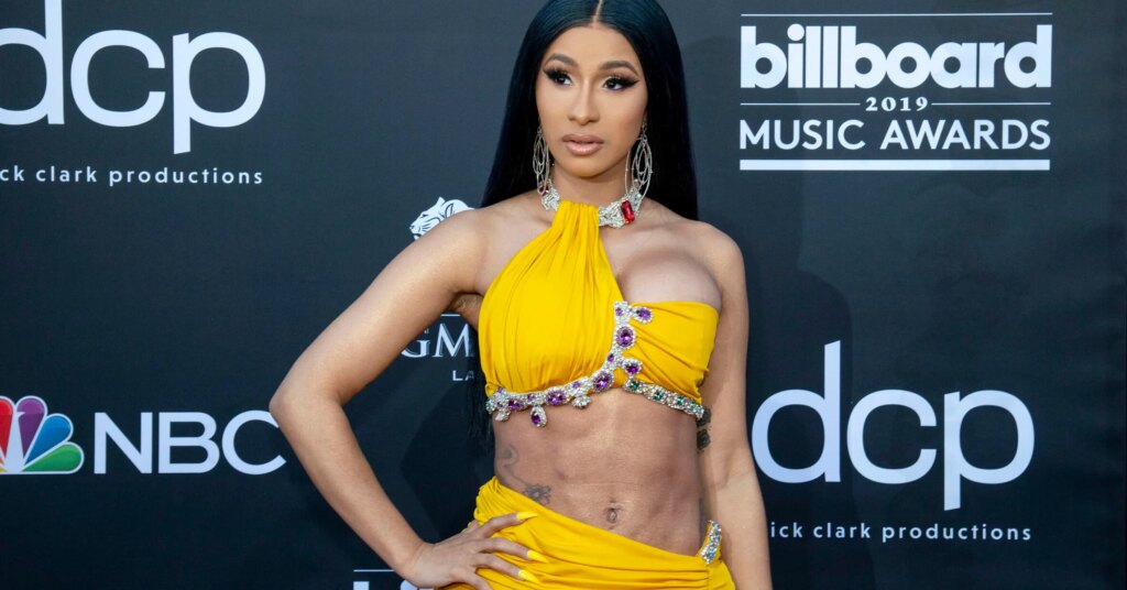 Cardi-B-15-2363x1575.jpg