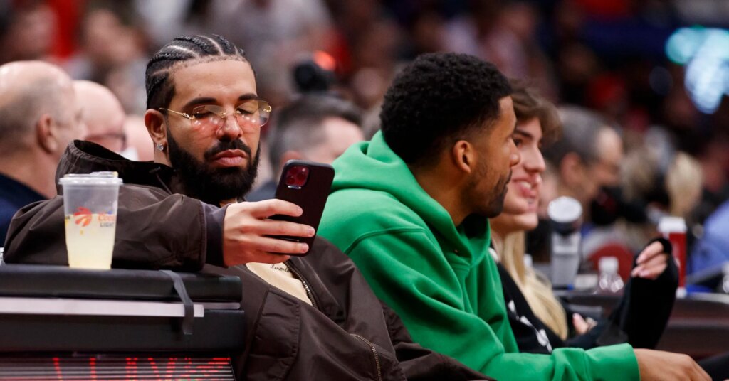 Drake-Kendrick-Lamar-Beef-Round-Two-Instagram-Story-Hip-Hop-News-2363x1575.jpg