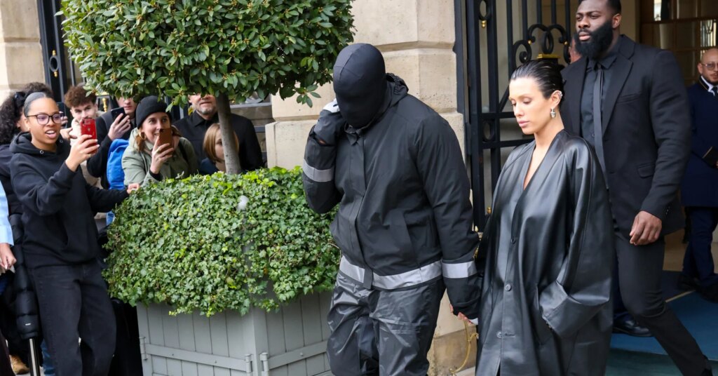 Kanye-West-Bianca-Censori-KFC-Outfit-Hip-Hop-News-2086x1575.jpg