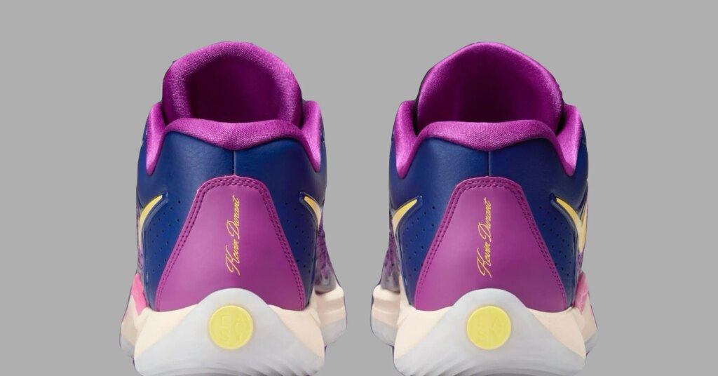SneakerHeader.001-10.jpeg