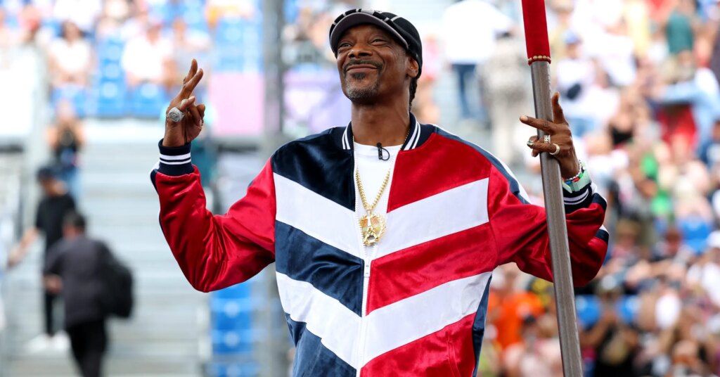 Snoop-Dogg-Olympics-Earnings-Paris-2024-How-Much-Money-Hip-Hop-News-2354x1575.jpg
