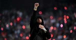 eminem-somebody-save-me.jpg