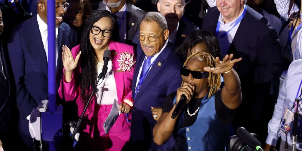 lil-jon-r-performs-with-the-georgia-delegation-during-the-ceremonial-roll-call-of-states-on-the-second-day-of-the-democratic-n.jpg