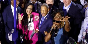 lil-jon-r-performs-with-the-georgia-delegation-during-the-ceremonial-roll-call-of-states-on-the-second-day-of-the-democratic-n.jpg