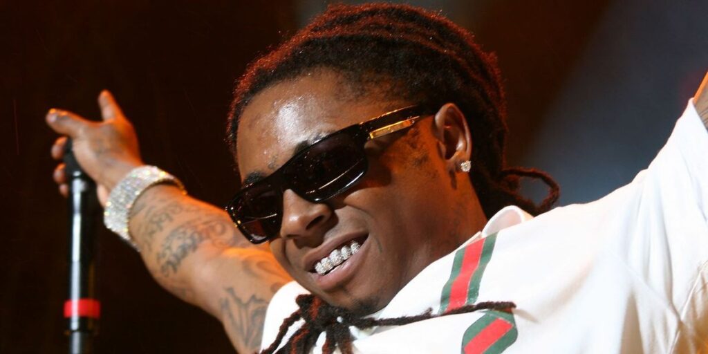 lil-wayne-performs-onstage-during-the-hot-97-summer-jam-presented-by-boost-mobile-at-giants-stadium-june-3-2007-in-east-rutherf.jpg