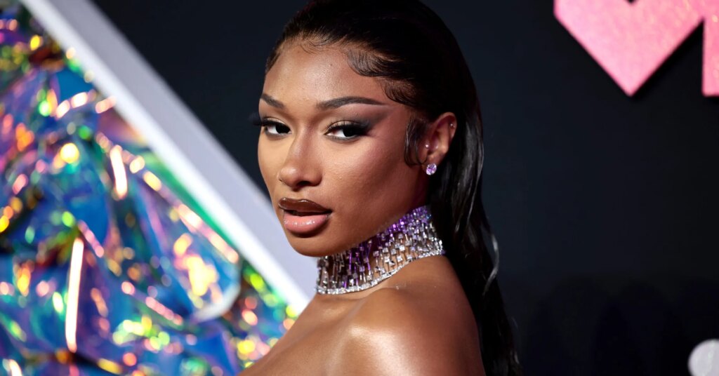 megan-thee-stallion-vma-2363x1575.jpg