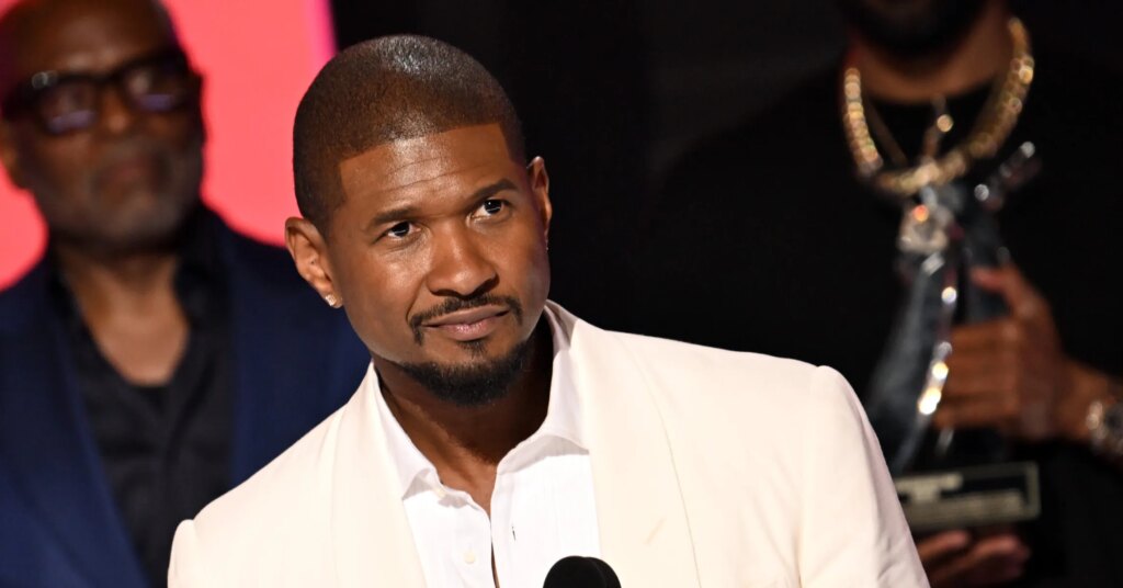 usher-neck-2364x1575.jpg