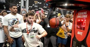 Adin-Ross-Roasts-Jack-Dorsey-Kendrick-Lamar-Drake-Viral-News-2363x1575.jpg