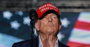 Donald-Trump-Taylor-Swift-1-2363x1575.jpg