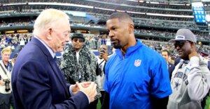 Jamie-Foxx-Dallas-Cowboys-Owner-Live-Penis-Size-Jerry-Jones-Football-News-2328x1575.jpg